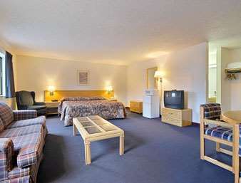 Super 8 By Wyndham Hot Springs Hotell Rom bilde